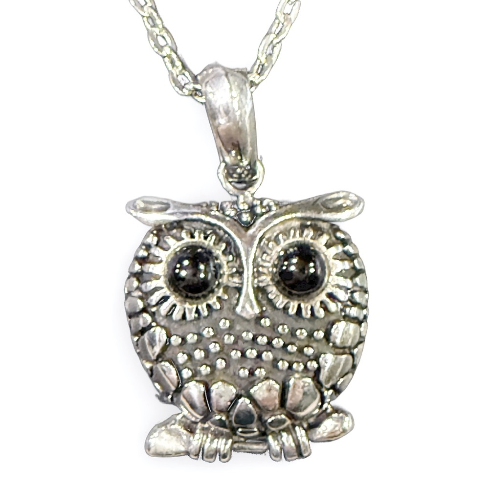 Silver Owl Pendant Necklace